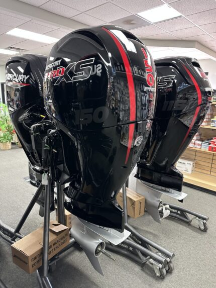 New- Mercury 150 HP 25″ Shaft 4- Stroke Pro XS