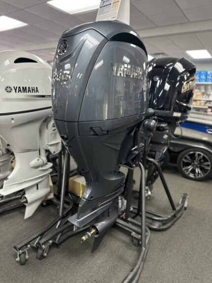 ⚙️ 2025 Yamaha F200XD – 200HP with Integrated Hydraulic Steering – In Stock! ⚙️